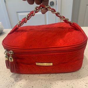 Travel makeup bag
